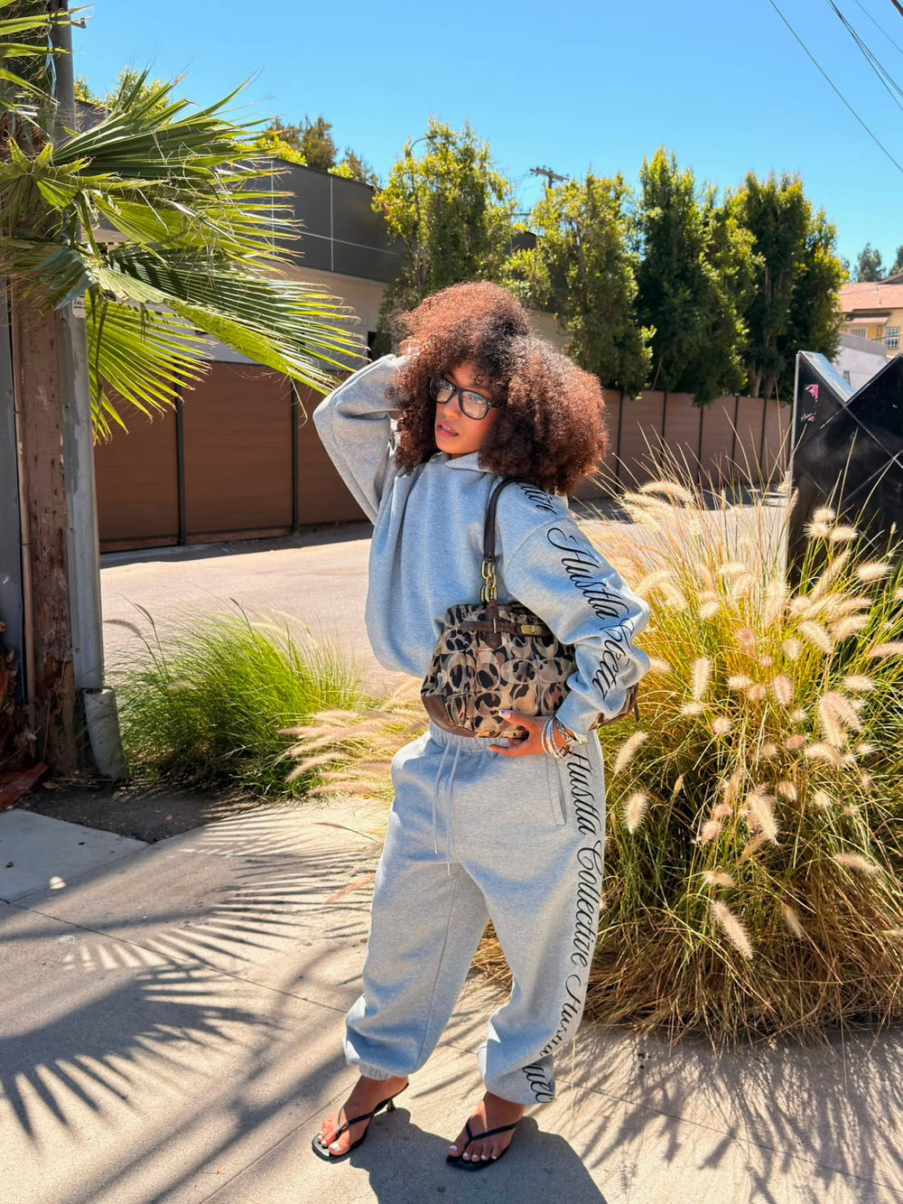 @camila.avalentina wearing HUSTLA