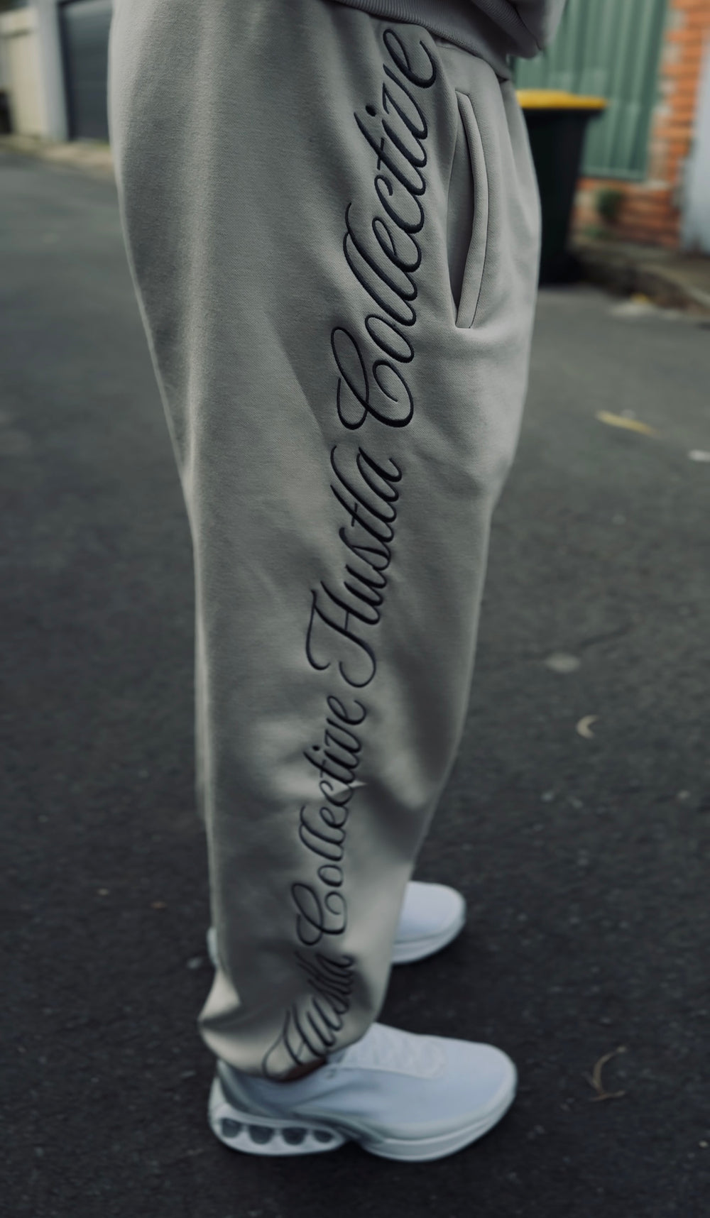 SIGNATURE PANTS - CREAM