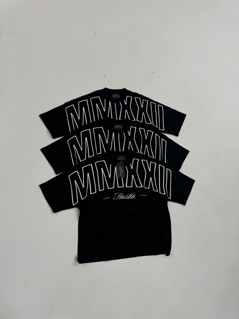 SIGNATURE TEE - BLACK